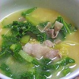 簡単　カツオ菜と白菜の豚汁